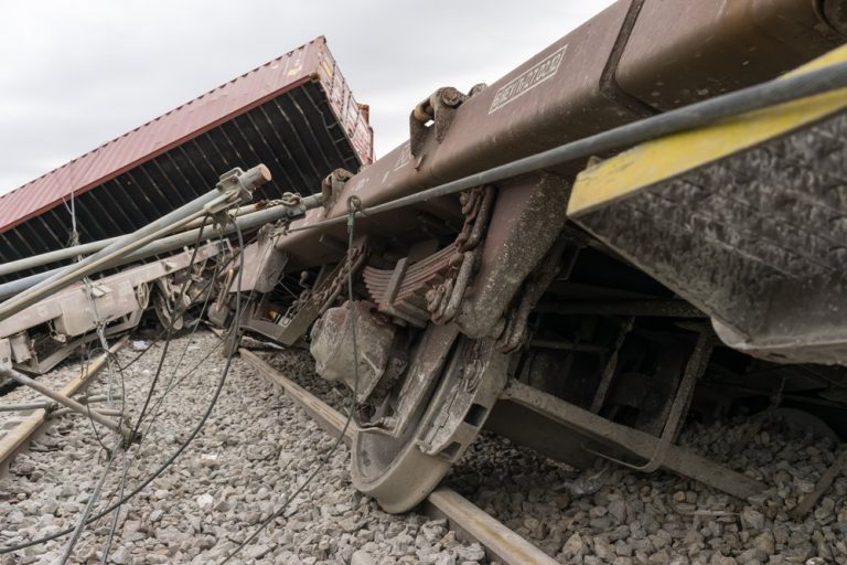 Omaha, NE - Injury Train Crash Near 72nd St on F St
