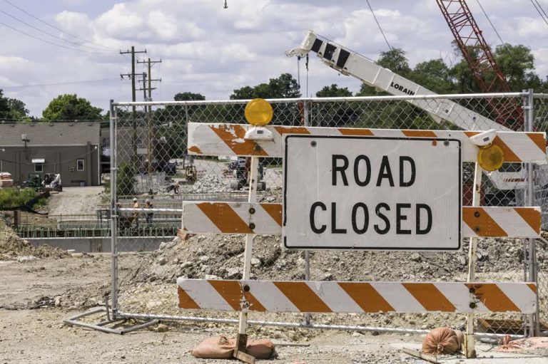 Two Crashes at 78th and Blondo in Omaha: What Drivers Should Know About Construction Zone Accidents